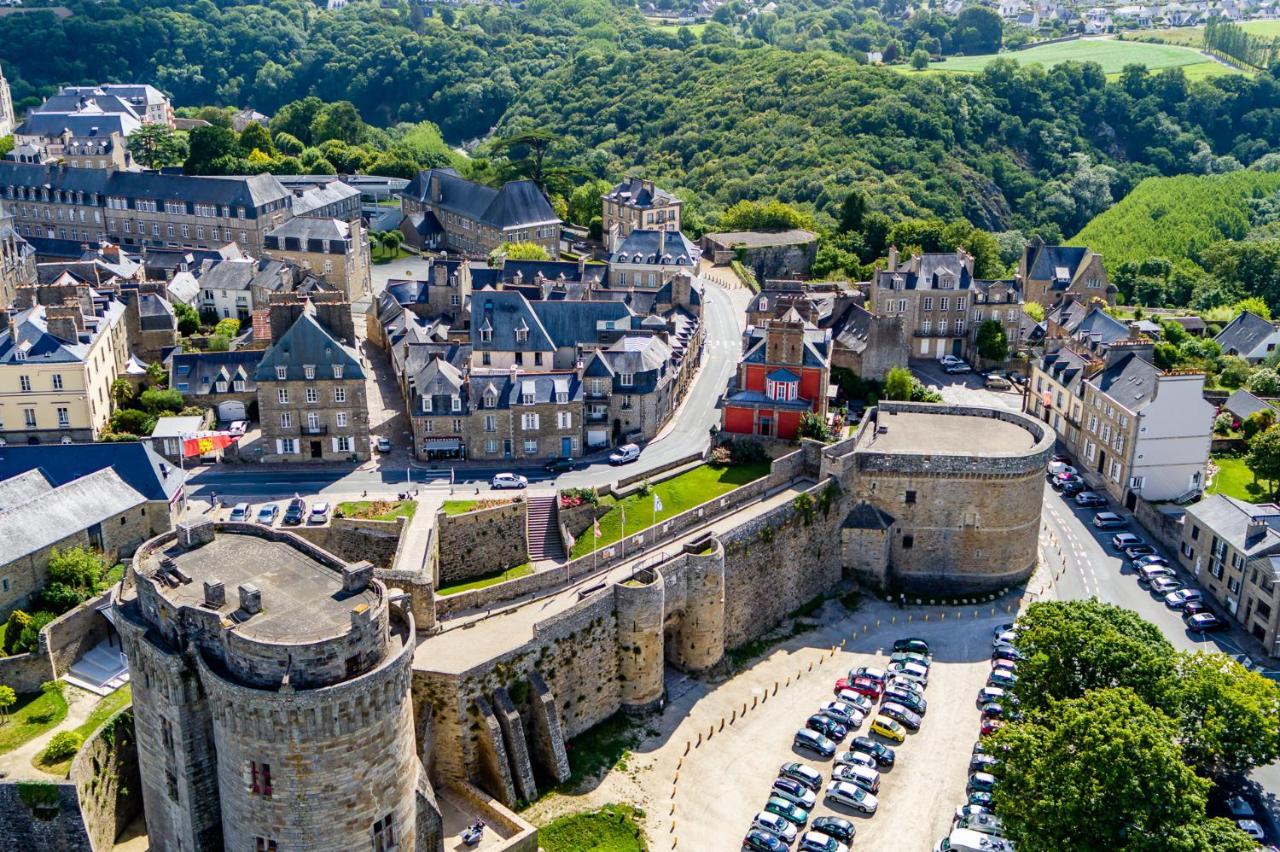 Hotel Du Chateau Dinan - Originals Boutique Zewnętrze zdjęcie