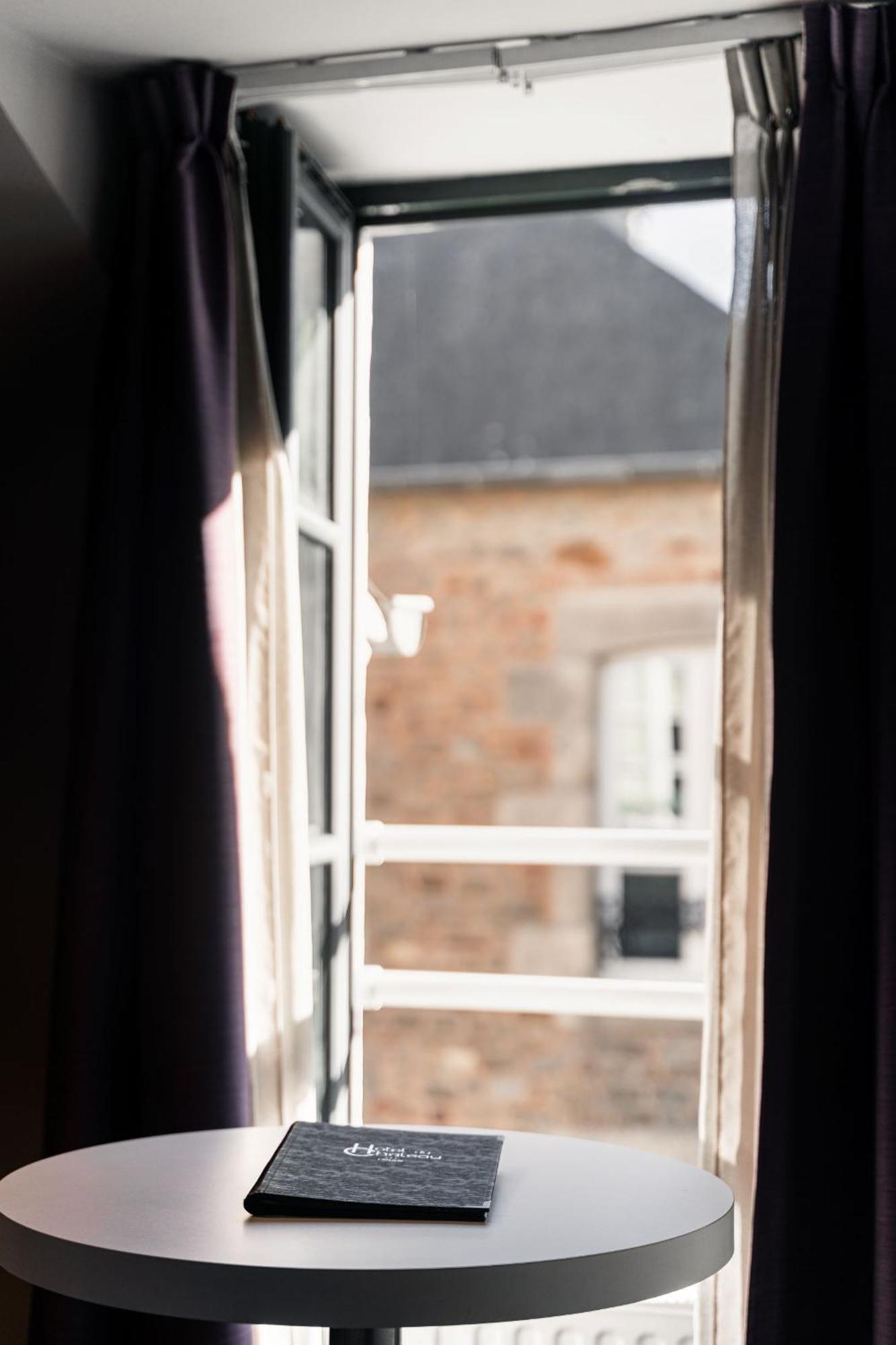 Hotel Du Chateau Dinan - Originals Boutique Zewnętrze zdjęcie