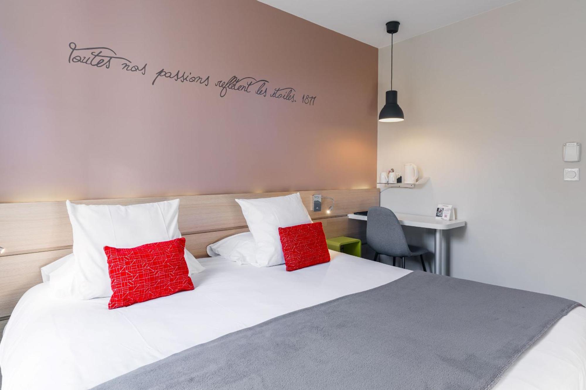 Hotel Du Chateau Dinan - Originals Boutique Zewnętrze zdjęcie